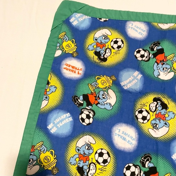 Patchwork Quilt Homemade Smurfs Little Mermaid Clifford - Picture 15 of 16